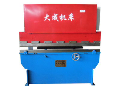 河南折彎機(jī)生產(chǎn)廠家 大成切割機(jī)械產(chǎn)品實(shí)力解析